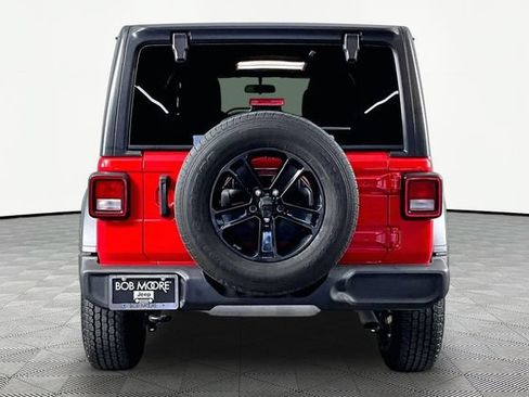 Used 2022 Jeep Wrangler Unlimited Sport AWD/4WD image 5