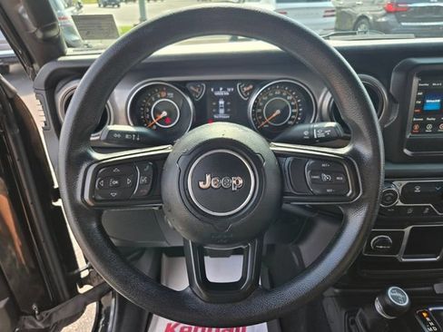 Used 2022 Jeep Gladiator Sport AWD/4WD image 31