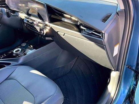 Certified 2024 Kia Niro Wind image 16