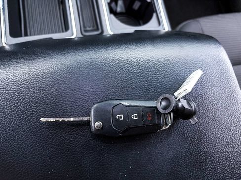 Used 2019 Ford F150 XL w/ Equipment Group 101A Mid AWD/4WD image 20