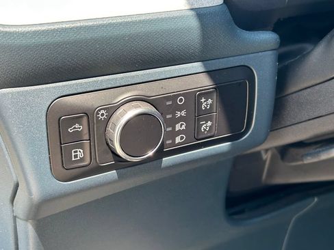 Used 2025 Ford Maverick XLT w/ XLT Luxury Package FWD image 24