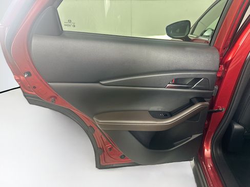 Used 2024 MAZDA CX-30 AWD 2.5 S w/ Premium Package image 27