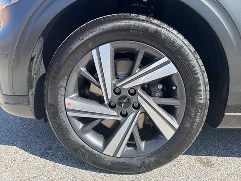 New 2026 Genesis GV70 3.5T Sport Advanced AWD/4WD image 12