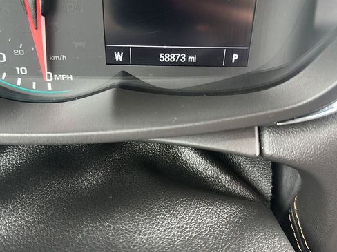Used 2019 Chevrolet Trax LT w/ LT Convenience Package AWD/4WD image 8
