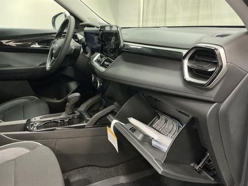 New 2026 Chevrolet TrailBlazer LT FWD image 31