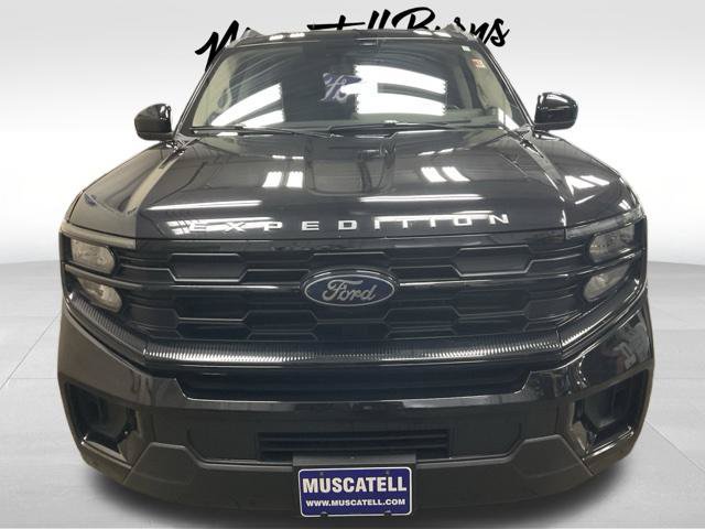 Certified 2025 Ford Expedition Max Active AWD/4WD image 2