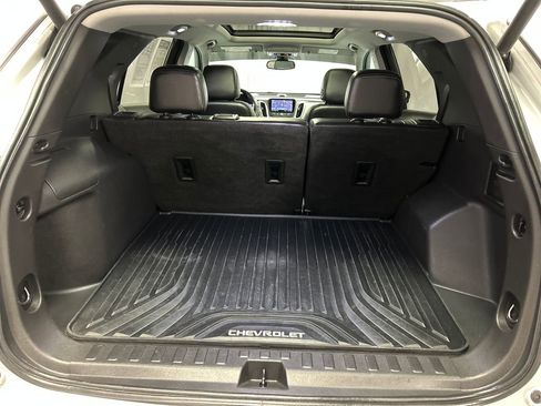 Used 2021 Chevrolet Equinox Premier image 25
