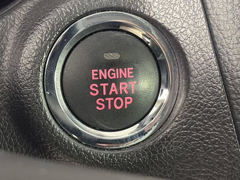 Used 2017 Subaru Outback 2.5i Limited image 30