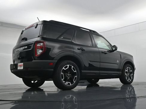 Used 2023 Ford Bronco Sport Outer Banks w/ Tech Package AWD/4WD image 37