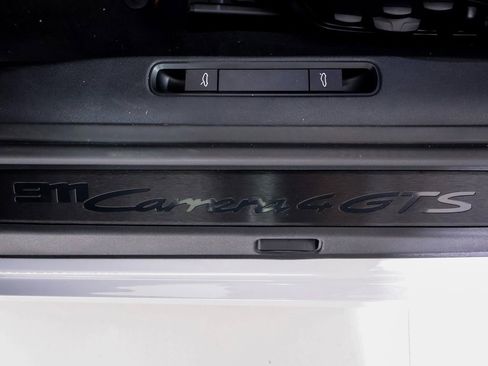New 2026 Porsche 911 Carrera 4 GTS image 18