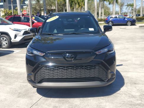 Certified 2024 Toyota Corolla Cross SE image 8