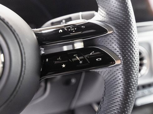 Used 2025 Mercedes-Benz G 550 image 13