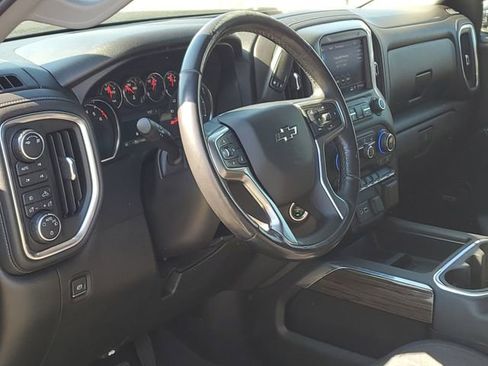 Used 2019 Chevrolet Silverado 1500 RST AWD/4WD image 7