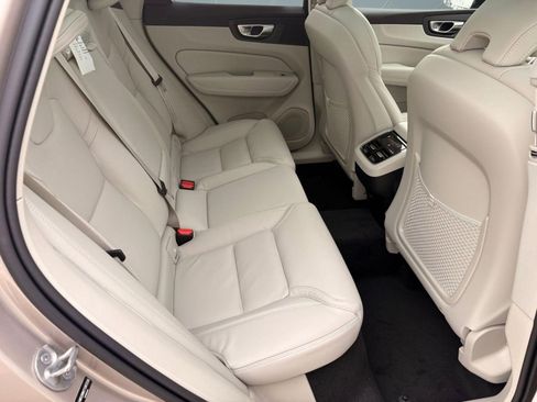 New 2026 Volvo XC60 B5 Ultra w/ Protection Package Premier image 26