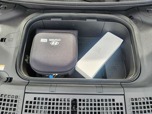 New 2026 Hyundai Ioniq 9 Limited AWD/4WD image 34
