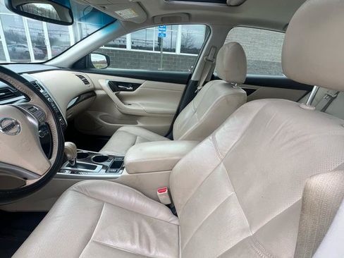 Used 2015 Nissan Altima 2.5 SL w/ Technology Package image 12