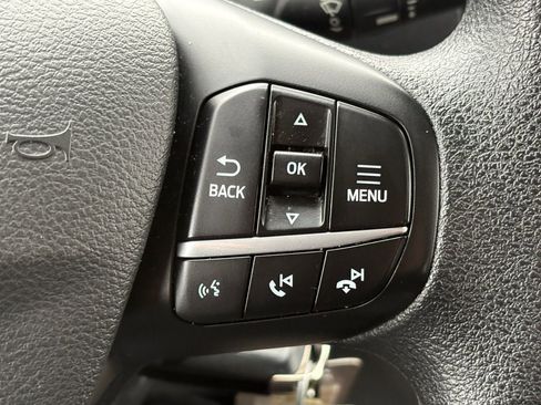 Used 2023 Ford Transit 350 XLT image 17