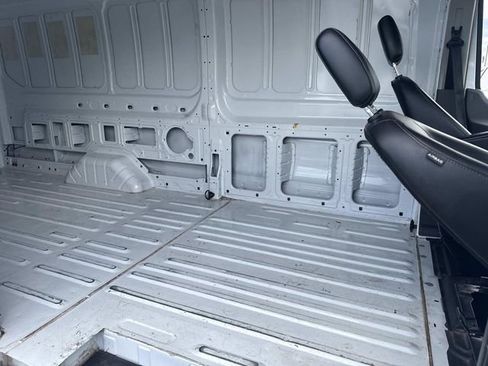 Used 2025 Ford Transit 250 148 High Roof Extended RWD image 17