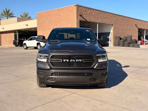 Used 2023 RAM 1500 Laramie AWD/4WD image 5
