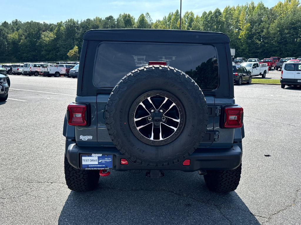 Used 2026 Jeep Wrangler Unlimited Rubicon w/ Xtreme 35 Tire Package AWD/4WD image 6