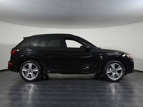 Used 2025 Audi Q5 2.0T Premium w/ Convenience Plus Package AWD/4WD image 6
