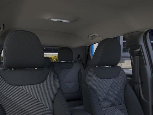 New 2027 Chevrolet Bolt LT w/ Comfort Package image 24