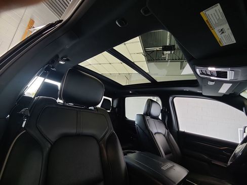 Used 2019 RAM 1500 Limited image 15