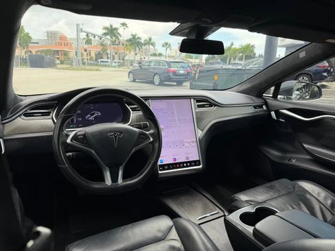 Used 2017 Tesla Model S 75 RWD image 11