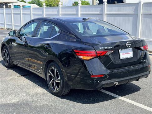 Used 2024 Nissan Sentra SV FWD image 4