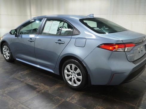Used 2023 Toyota Corolla LE w/ Carpet Mat Package (TMS) FWD image 7