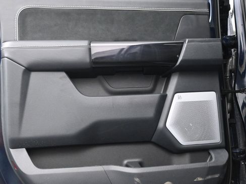 Used 2025 Ford F150 Lightning Platinum image 32