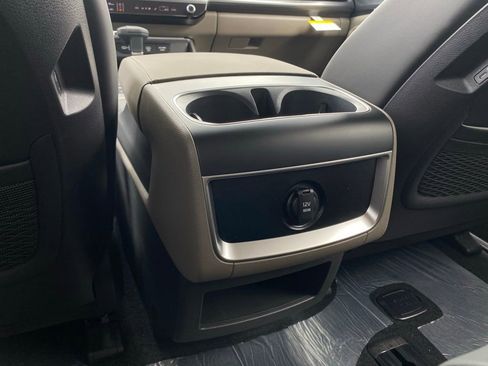 New 2026 Kia Carnival LXS image 26