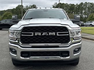 Used 2024 RAM 3500 Big Horn video 2