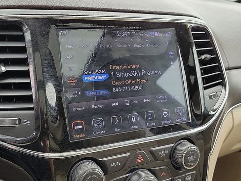 Used 2019 Jeep Grand Cherokee Overland image 21