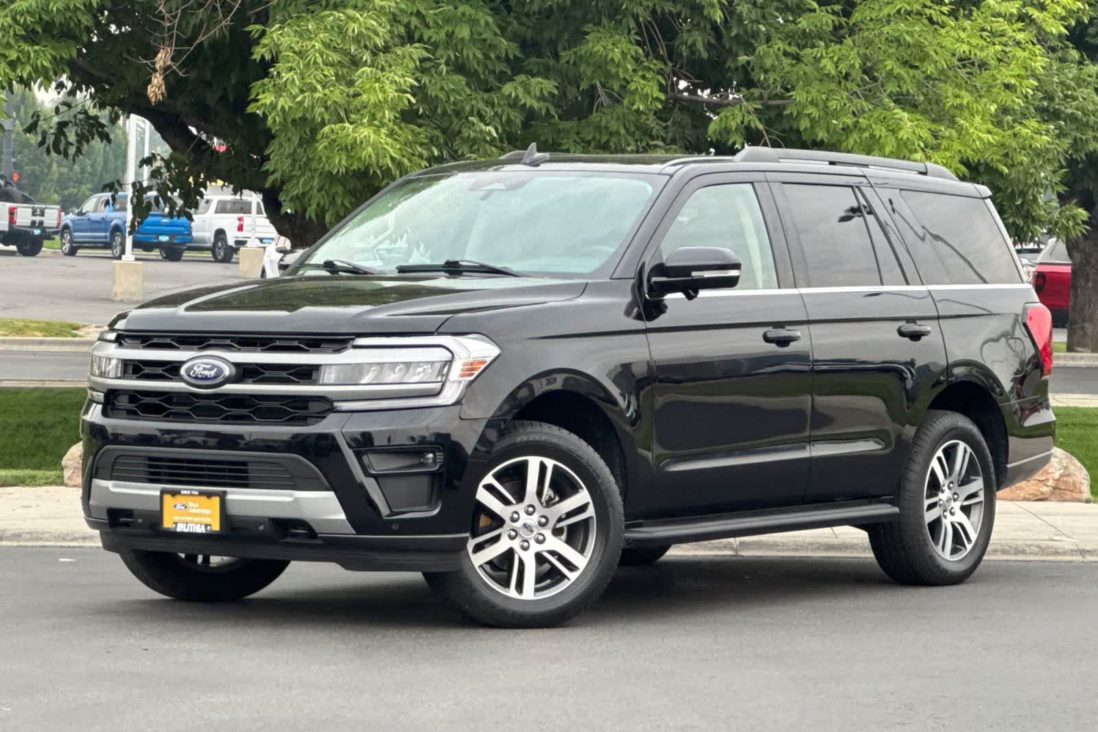 Certified 2024 Ford Expedition XLT AWD/4WD image 1