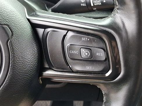 Used 2021 Jeep Gladiator Sport AWD/4WD image 23