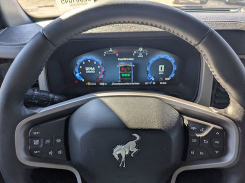 New 2025 Ford Bronco Outer Banks image 28