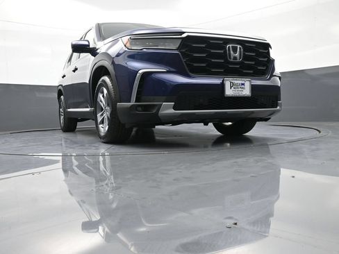 Certified 2023 Honda Pilot EX-L image 29
