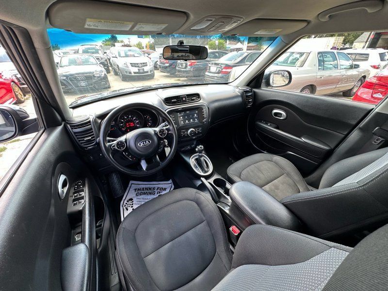 Used 2018 Kia Soul + FWD image 24