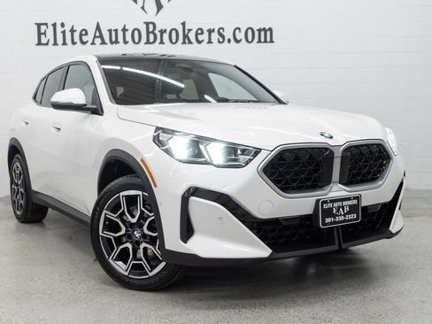 Used 2025 BMW X2 xDrive28i w/ Convenience Package image 7