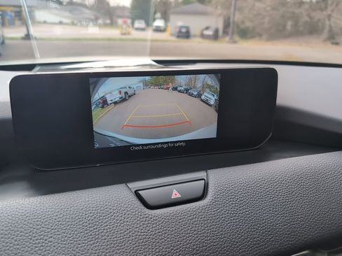 Certified 2024 MAZDA CX-90 3.3 Turbo w/ Preferred Plus image 19