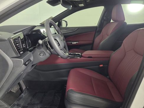 Used 2025 Lexus NX 350 AWD w/ Accessory Package (Z2) image 34