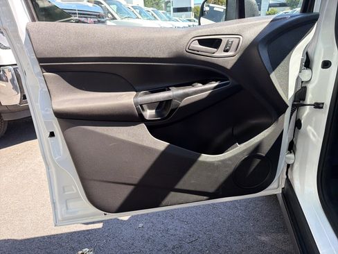 Used 2018 Ford Transit Connect XL FWD image 14