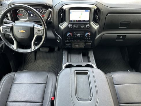 Used 2022 Chevrolet Silverado 2500 LTZ w/ LTZ Premium Package AWD/4WD image 16