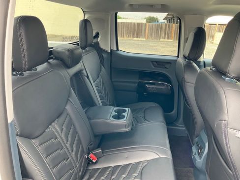 New 2025 Ford Maverick XLT w/ XLT Luxury Package image 42