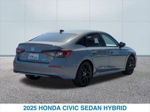 Used 2025 Honda Civic Sport image 7
