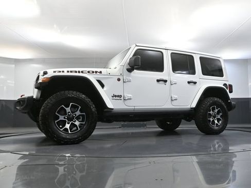 Used 2022 Jeep Wrangler Unlimited Rubicon w/ Cold Weather Group AWD/4WD image 51