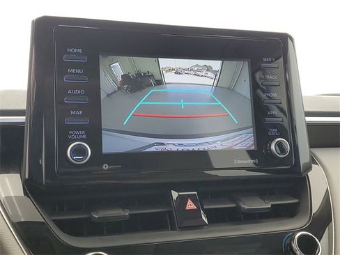 Used 2022 Toyota Corolla Cross L image 28