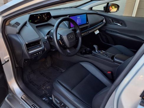 Certified 2023 Toyota Prius XLE image 16