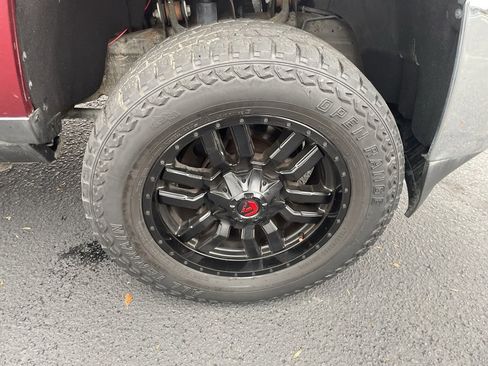 Used 2015 Chevrolet Silverado 2500 LTZ w/ Duramax Plus Package image 16